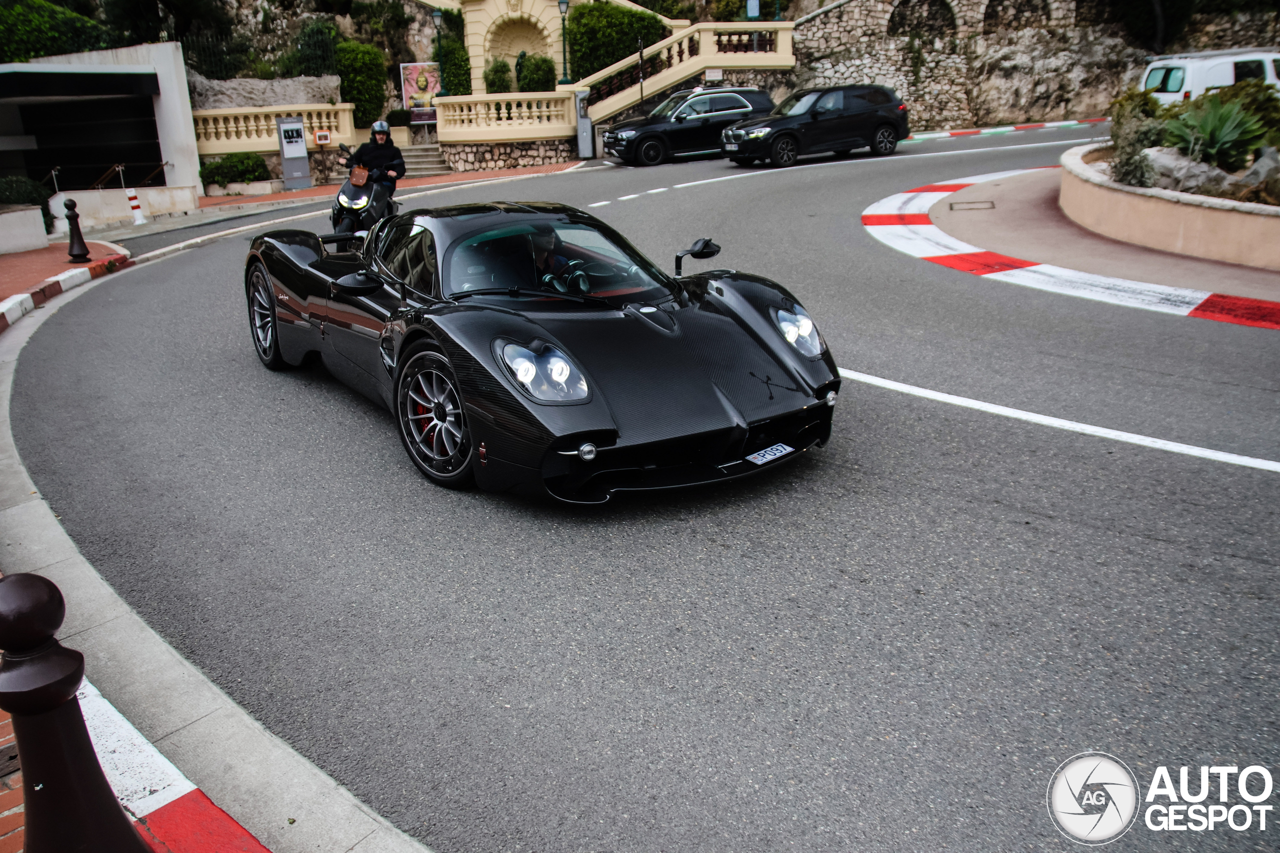 Voor een Pagani Utopia ga je het beste naar Monaco