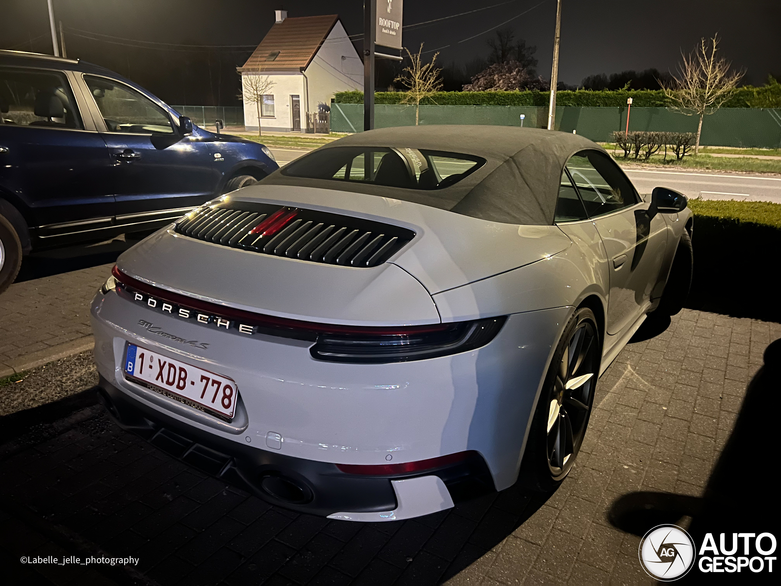Porsche 992 Carrera 4S Cabriolet