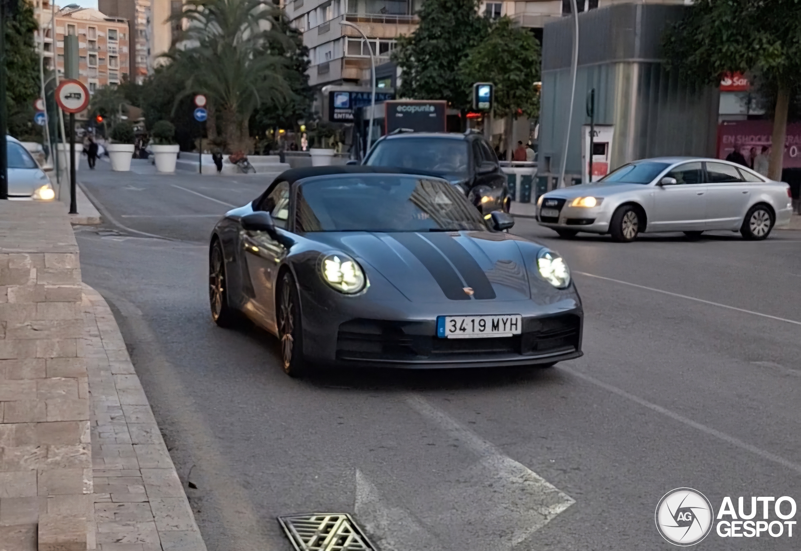 Porsche 992 Carrera S Cabriolet