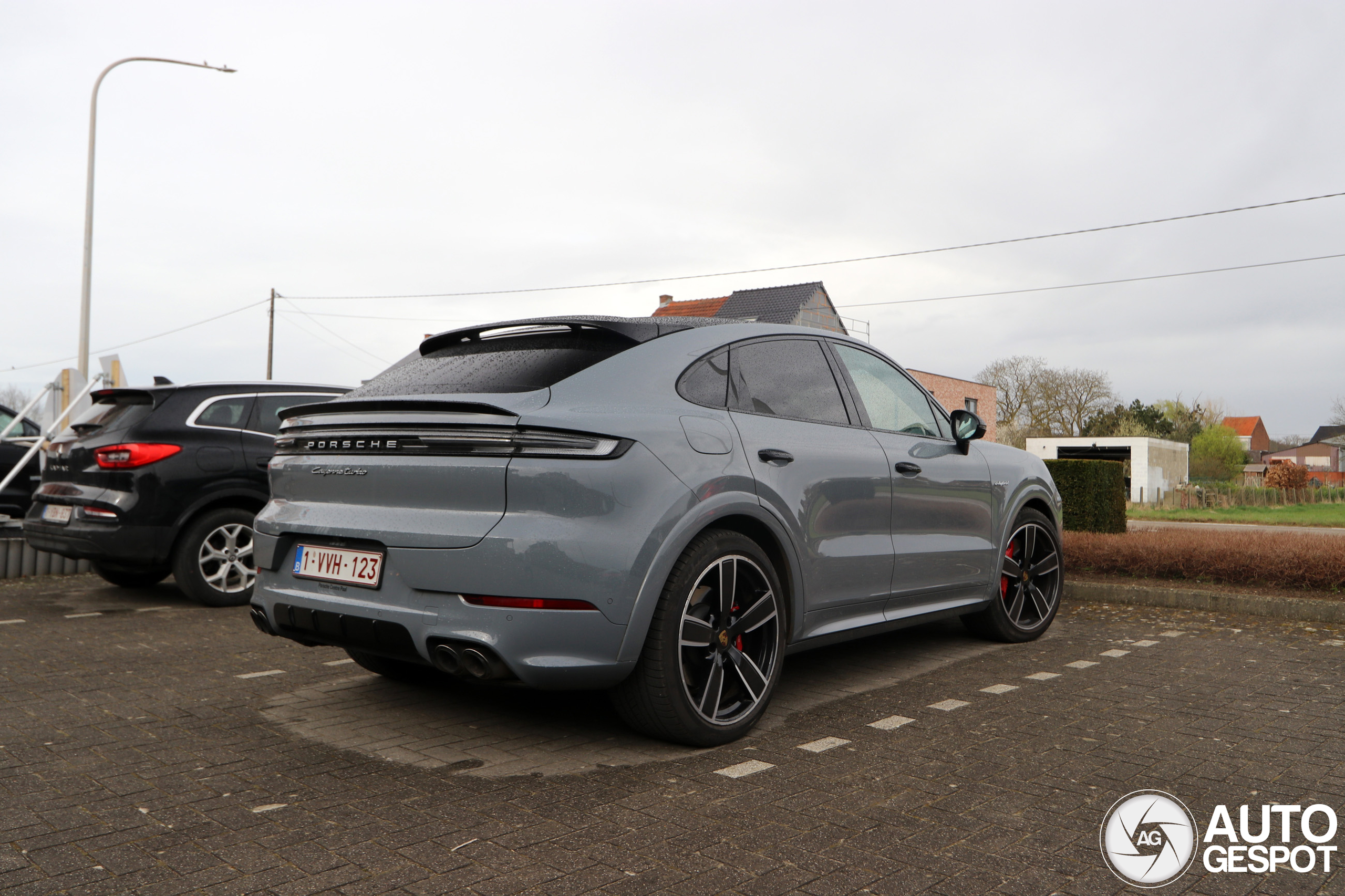 Porsche Cayenne Coupé Turbo E-Hybrid