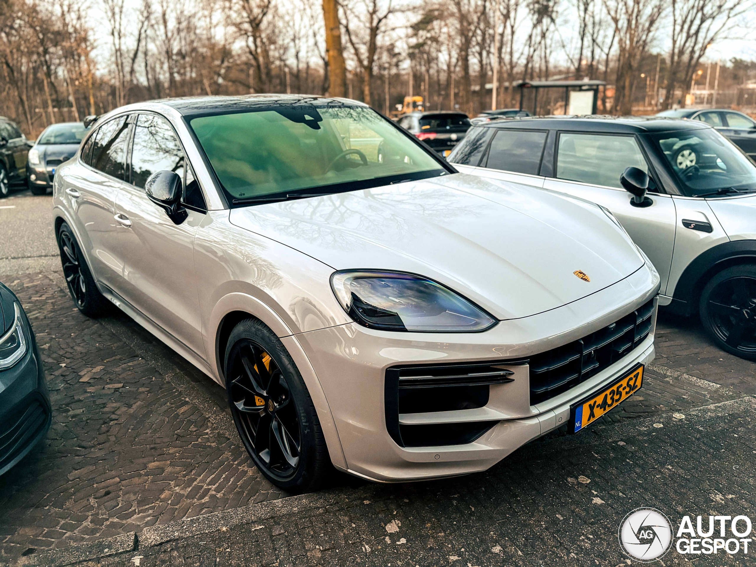 Porsche Cayenne Coupé Turbo E-Hybrid
