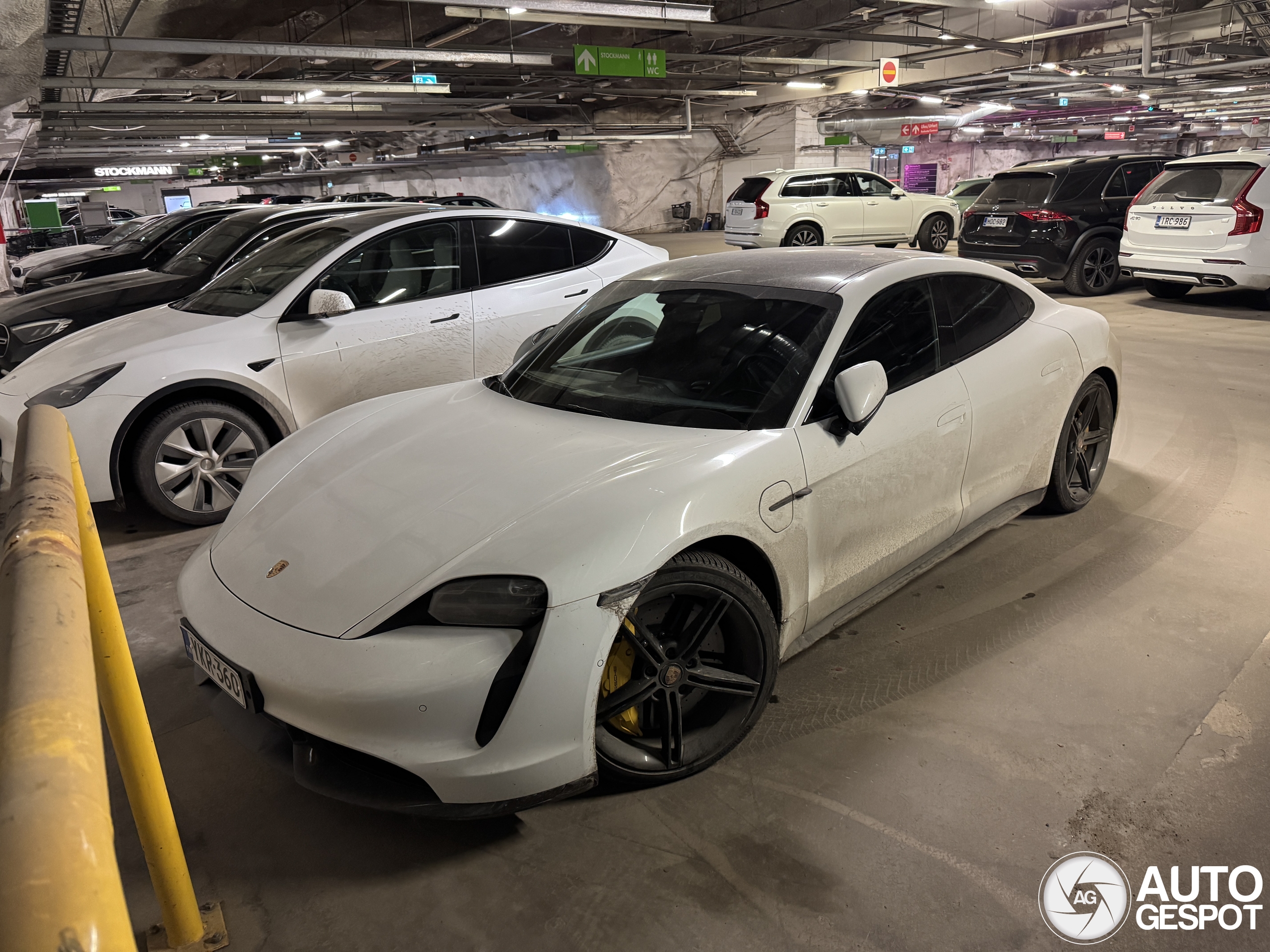 Porsche Taycan Turbo S
