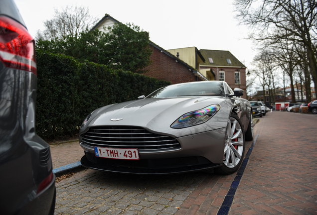 Aston Martin DB11 V8