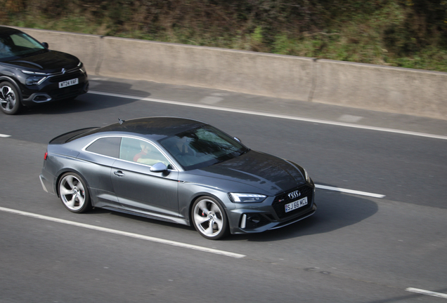 Audi RS5 B9 2021