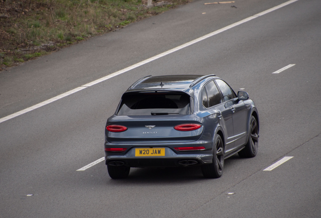 Bentley Bentayga Azure 2024