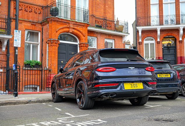 Bentley Bentayga Hybrid Azure