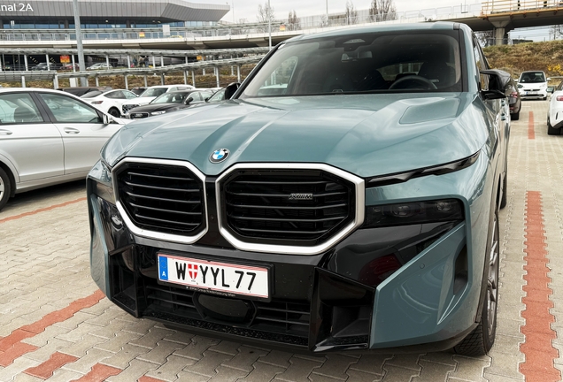 BMW XM G09