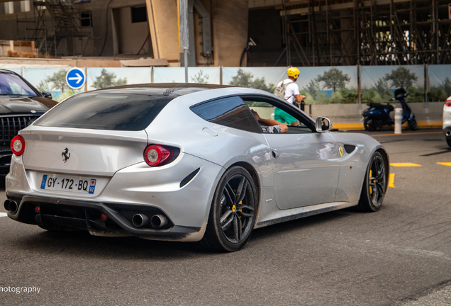 Ferrari FF