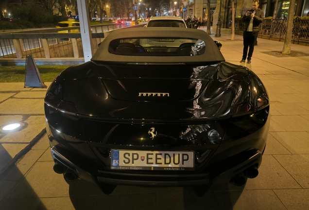 Ferrari Roma Spider