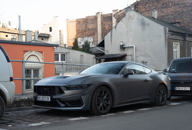 Ford Mustang Dark Horse 2024