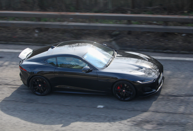Jaguar F-TYPE P450 Coupé 2020