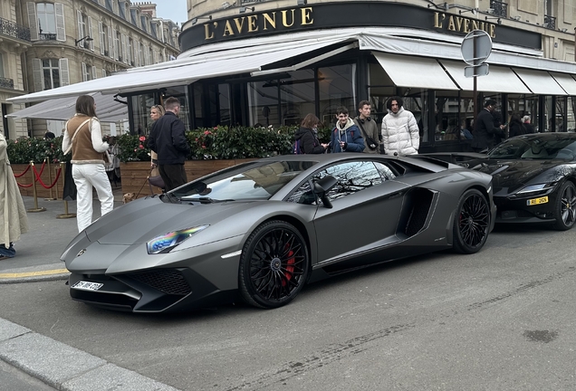 Lamborghini Aventador LP750-4 SuperVeloce