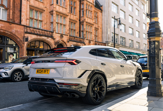 Lamborghini Urus Performante