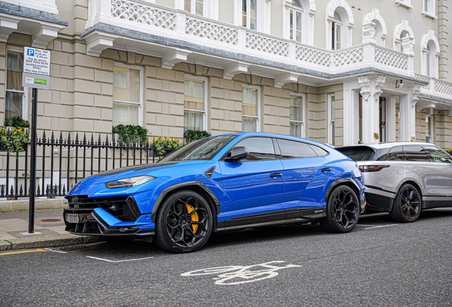 Lamborghini Urus Performante
