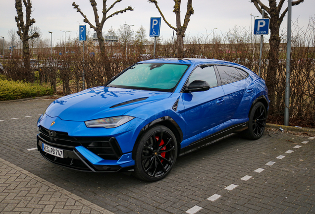 Lamborghini Urus S