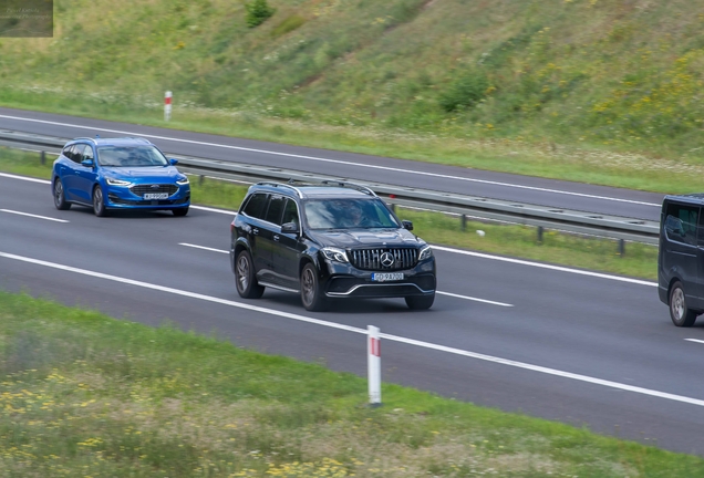 Mercedes-AMG GLS 63 X166