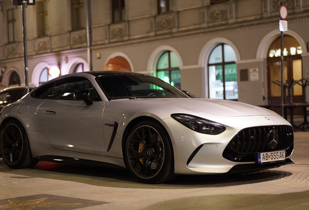 Mercedes-AMG GT 63 C192