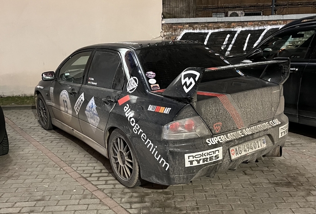Mitsubishi Lancer Evolution IX