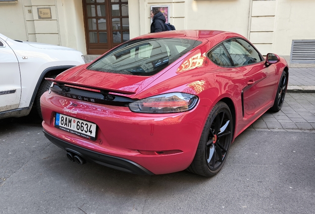 Porsche 718 Cayman S