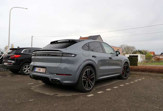 Porsche Cayenne Coupé Turbo E-Hybrid