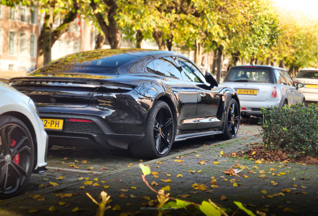 Porsche Taycan Turbo S