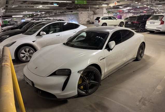 Porsche Taycan Turbo S