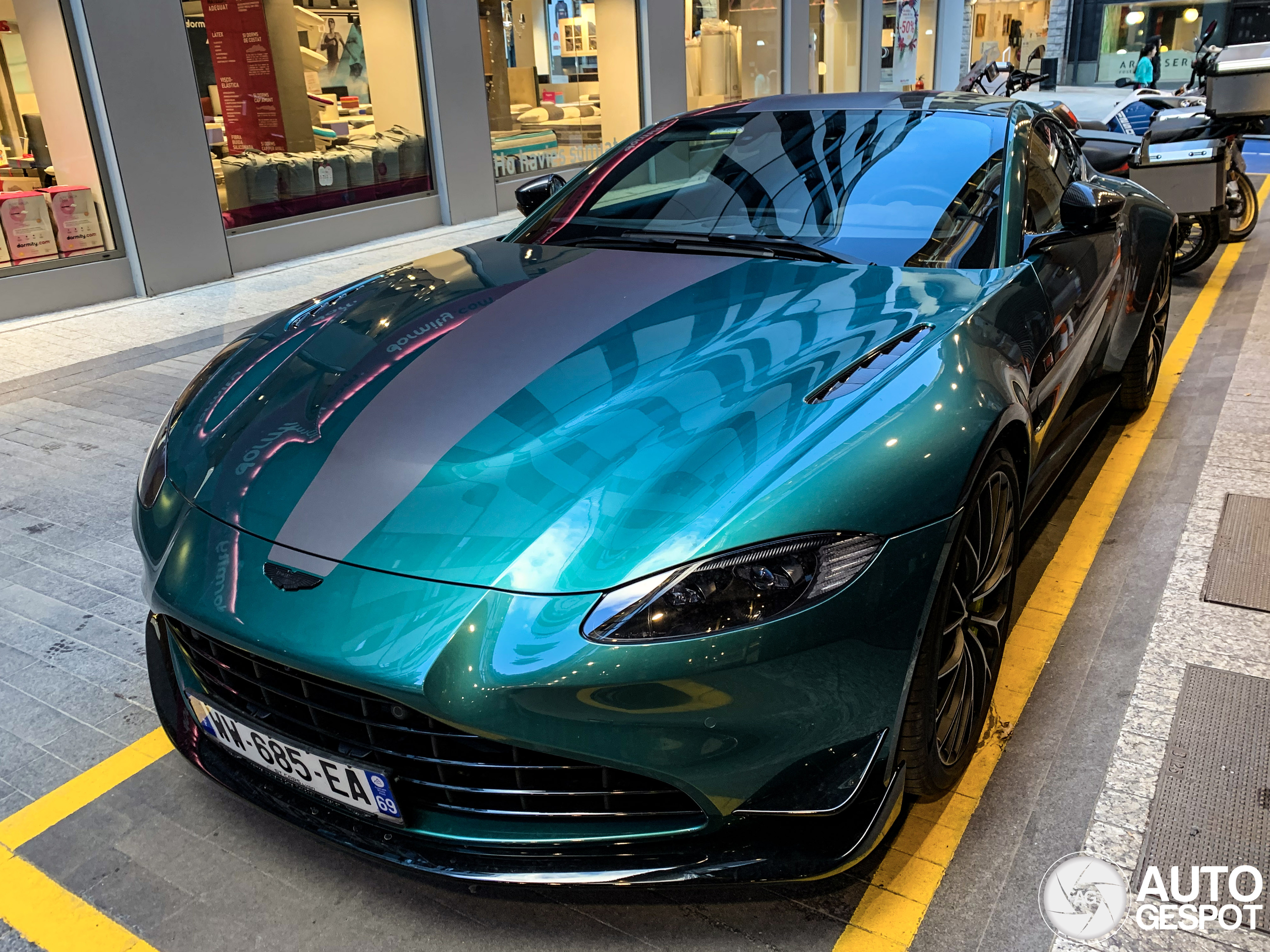 Aston Martin V8 Vantage Formula 1 Edition