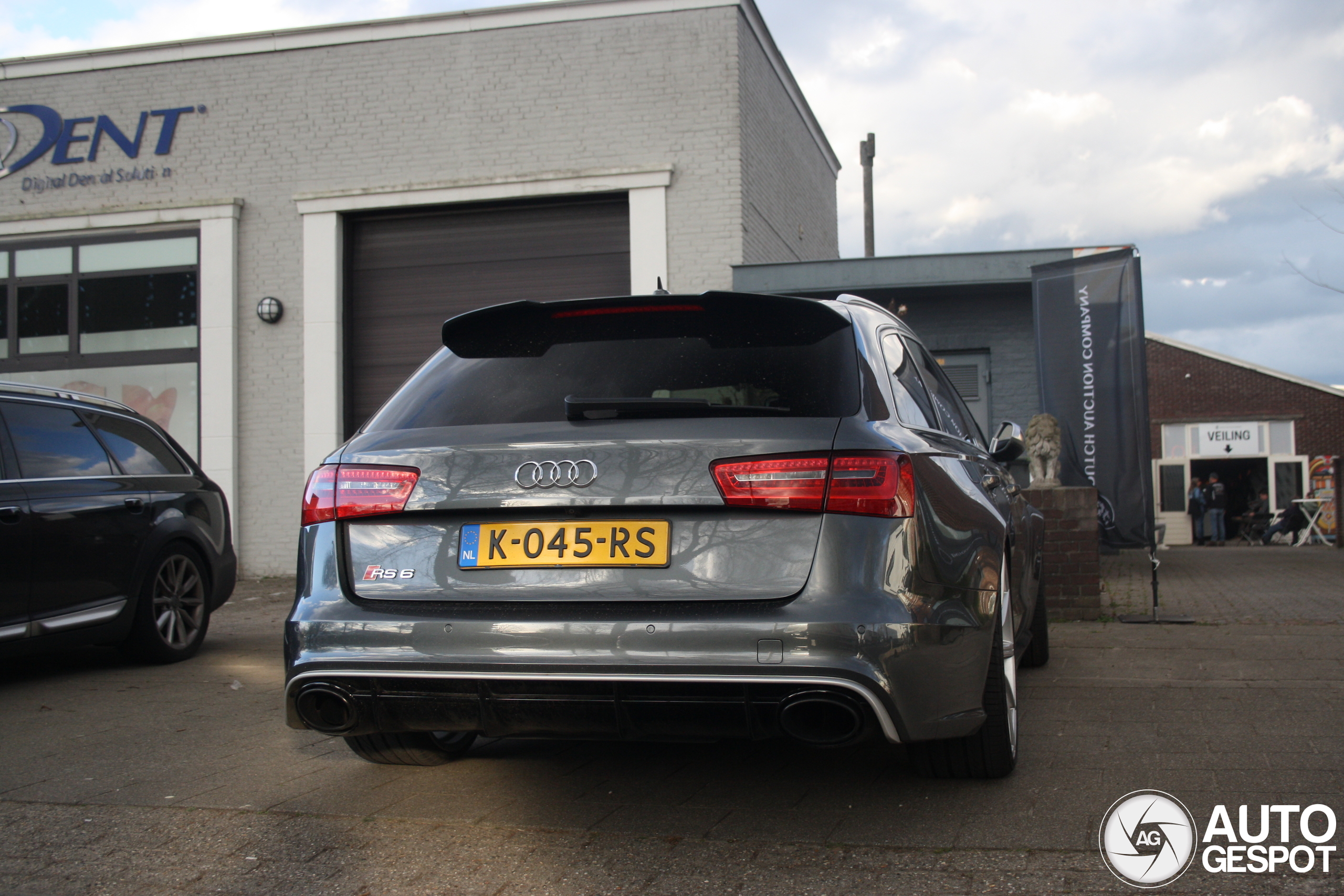 Audi RS6 Avant C7