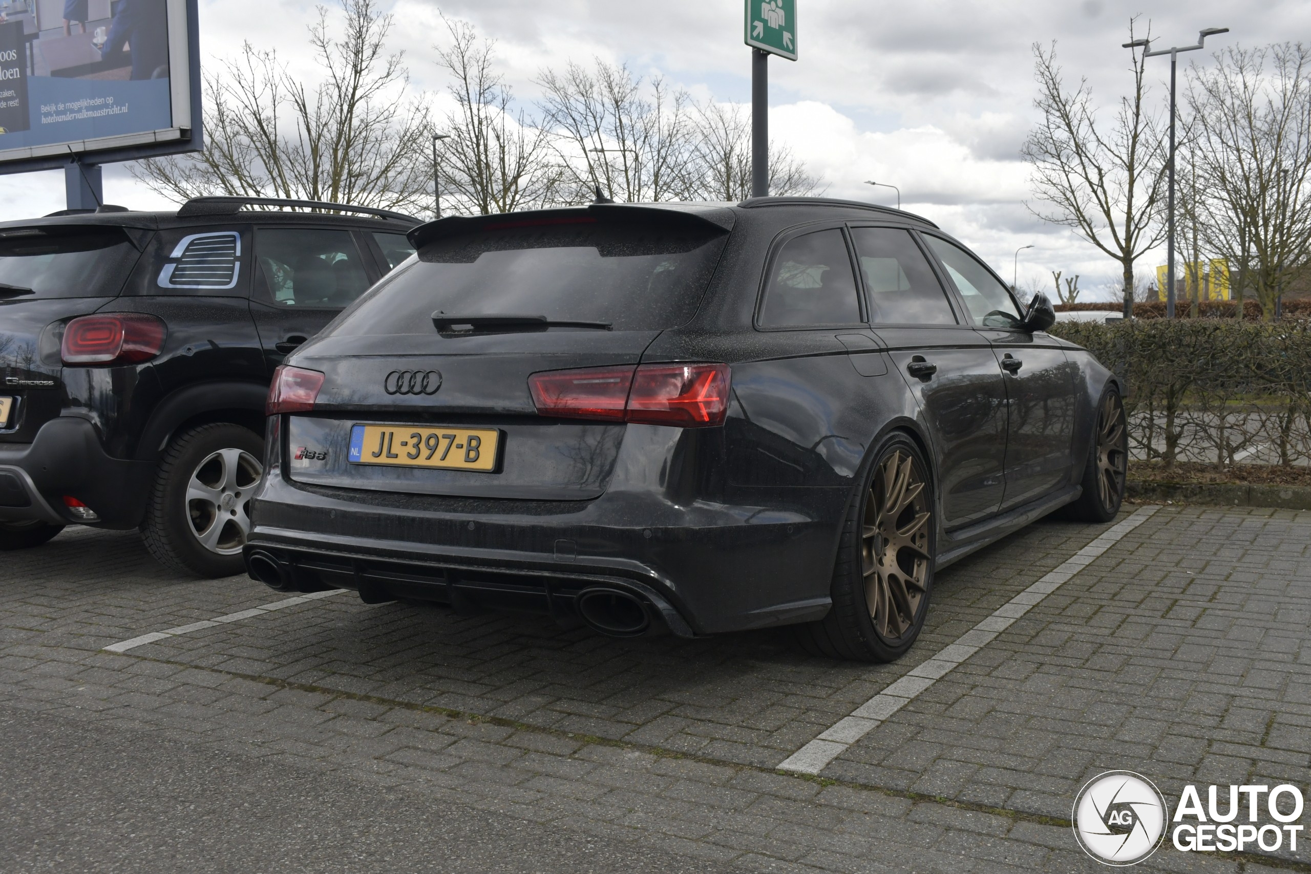 Audi RS6 Avant C7 2015