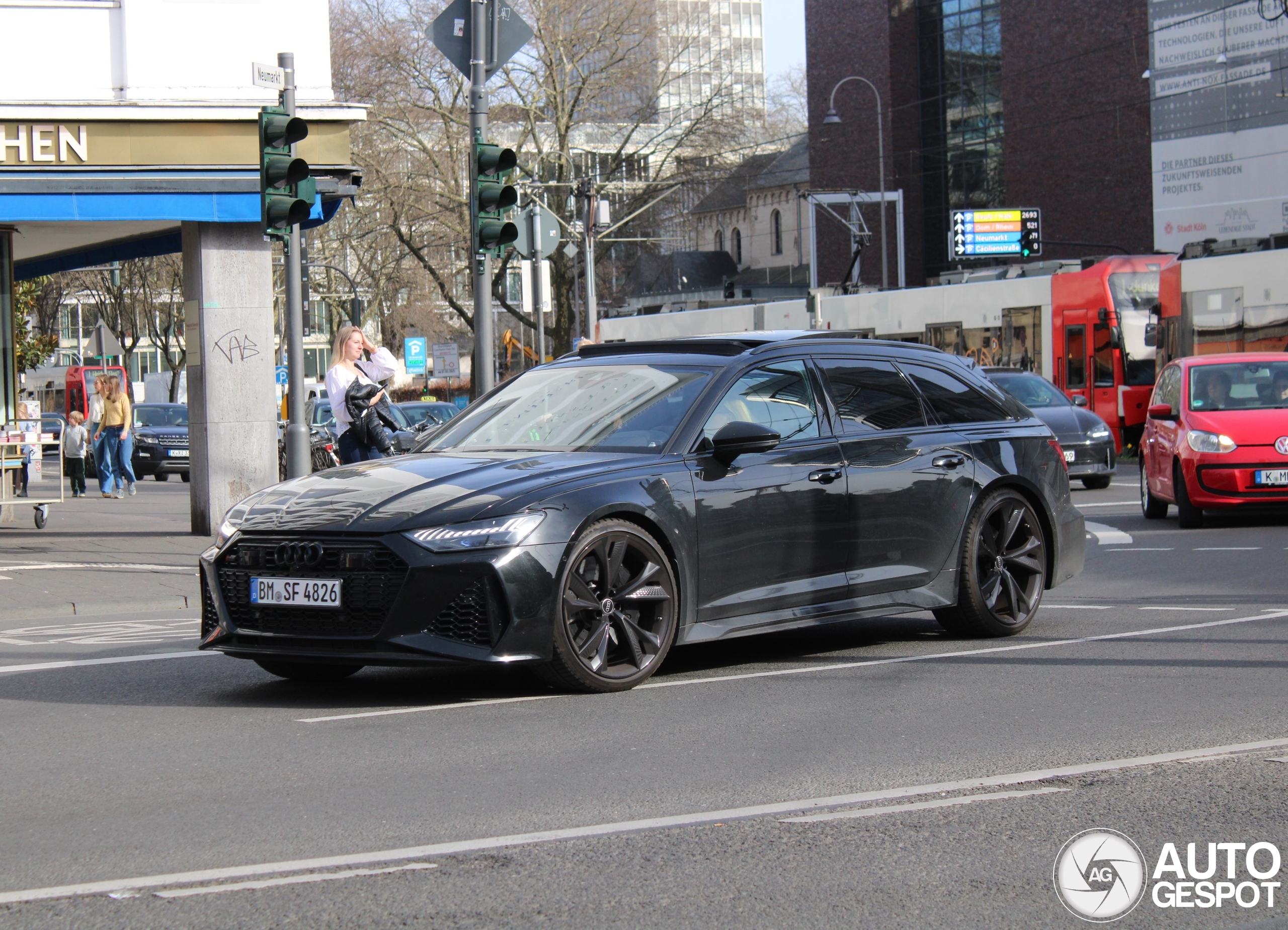 Audi RS6 Avant C8