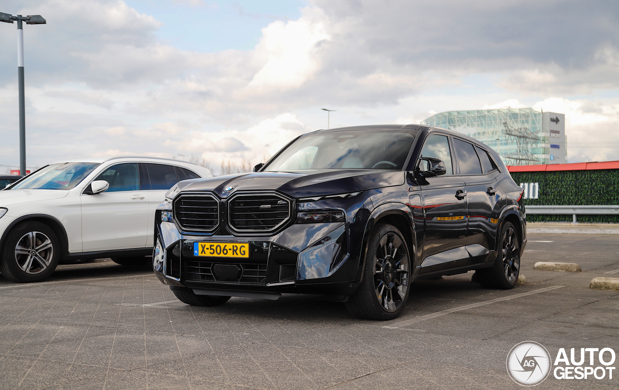 BMW XM G09