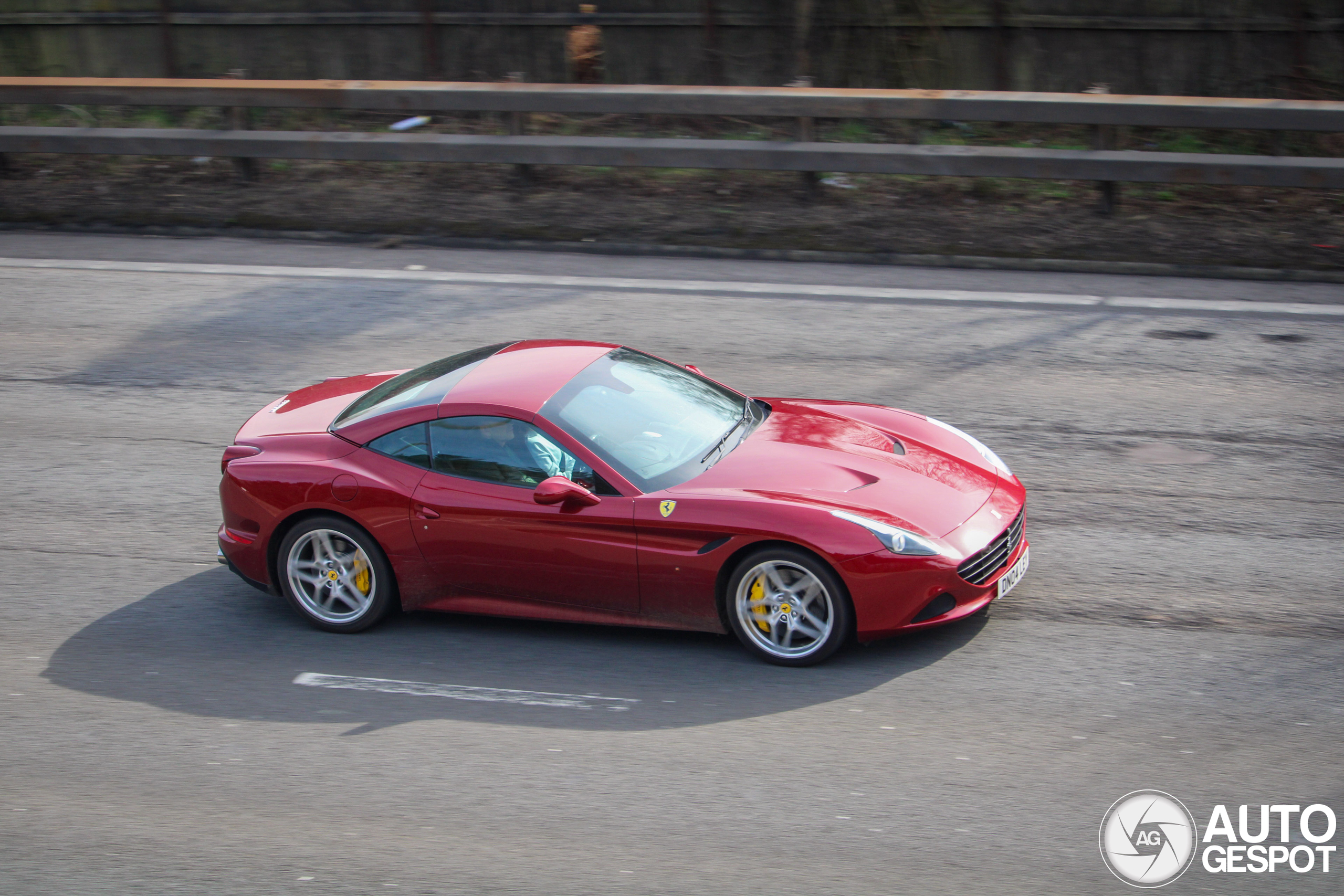 Ferrari California T