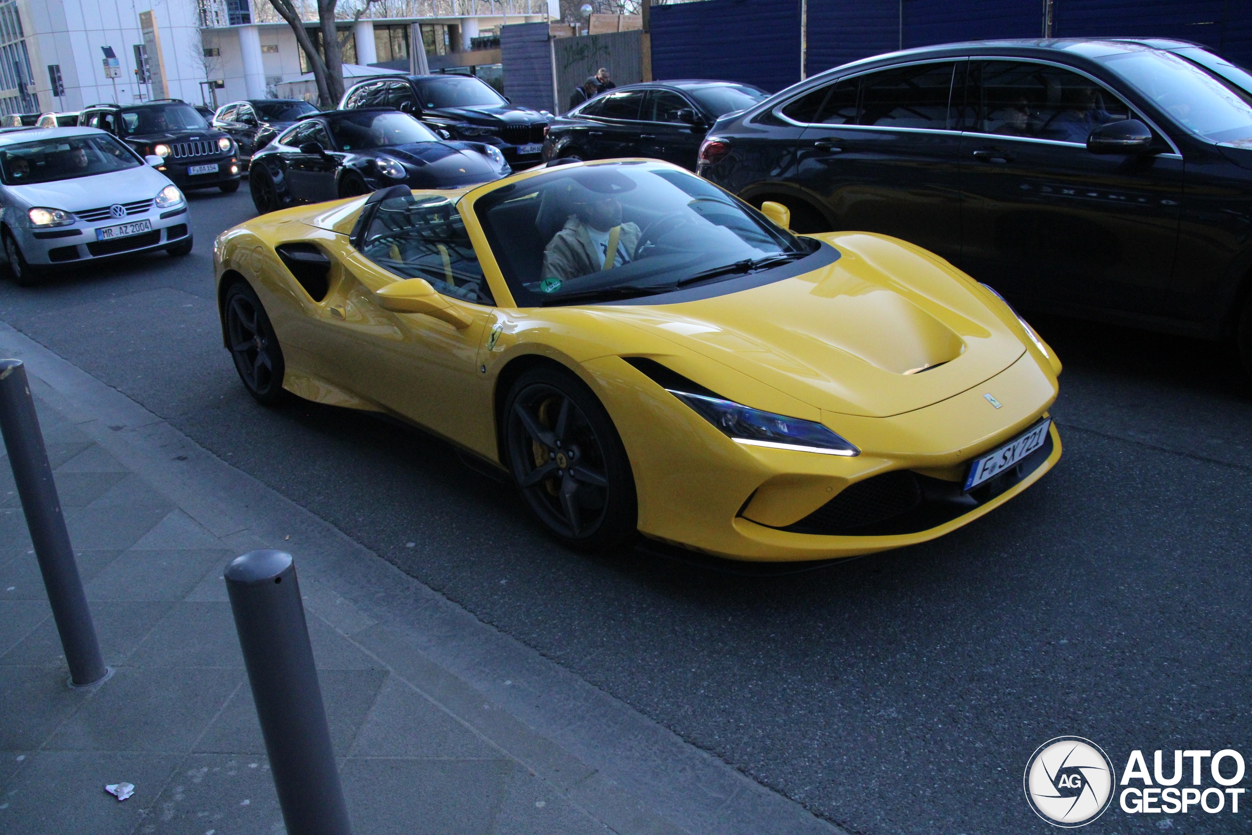 Ferrari F8 Spider