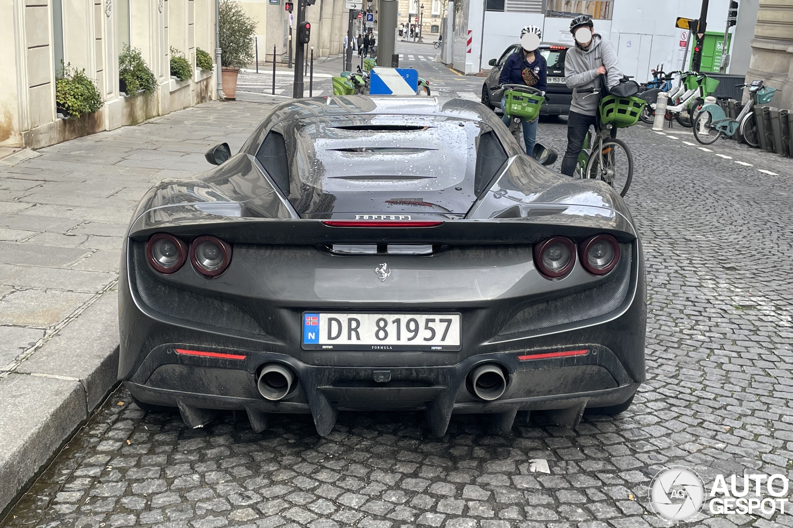 Ferrari F8 Tributo