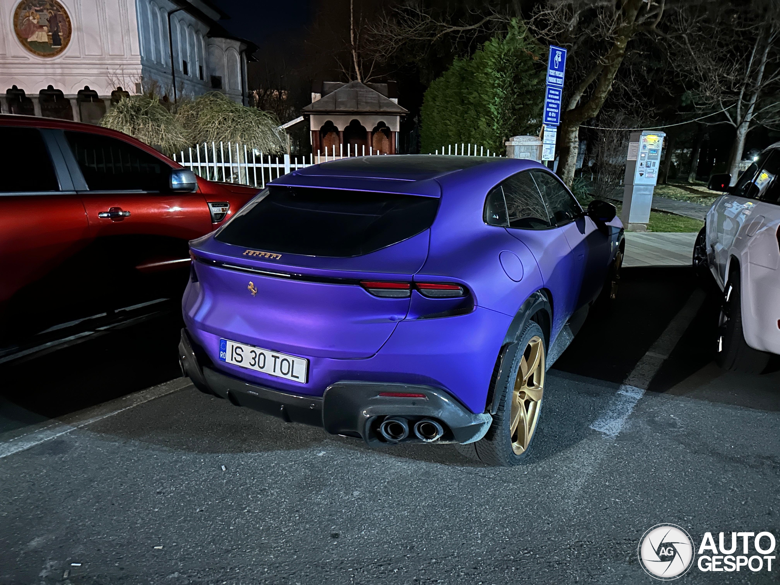Ferrari Purosangue