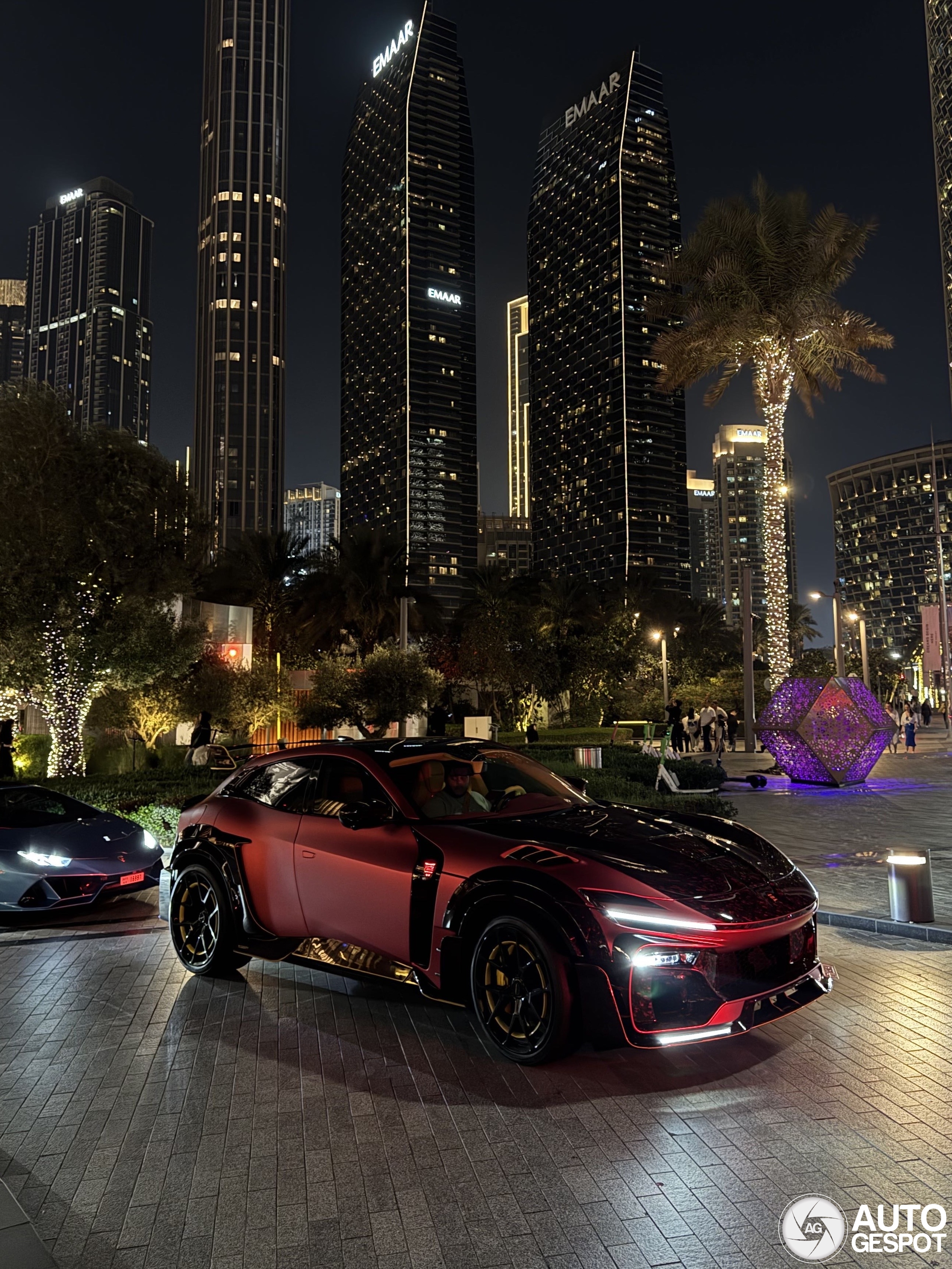 Er is echt een tweede Ferrari Purosangue Mansory Pugnator