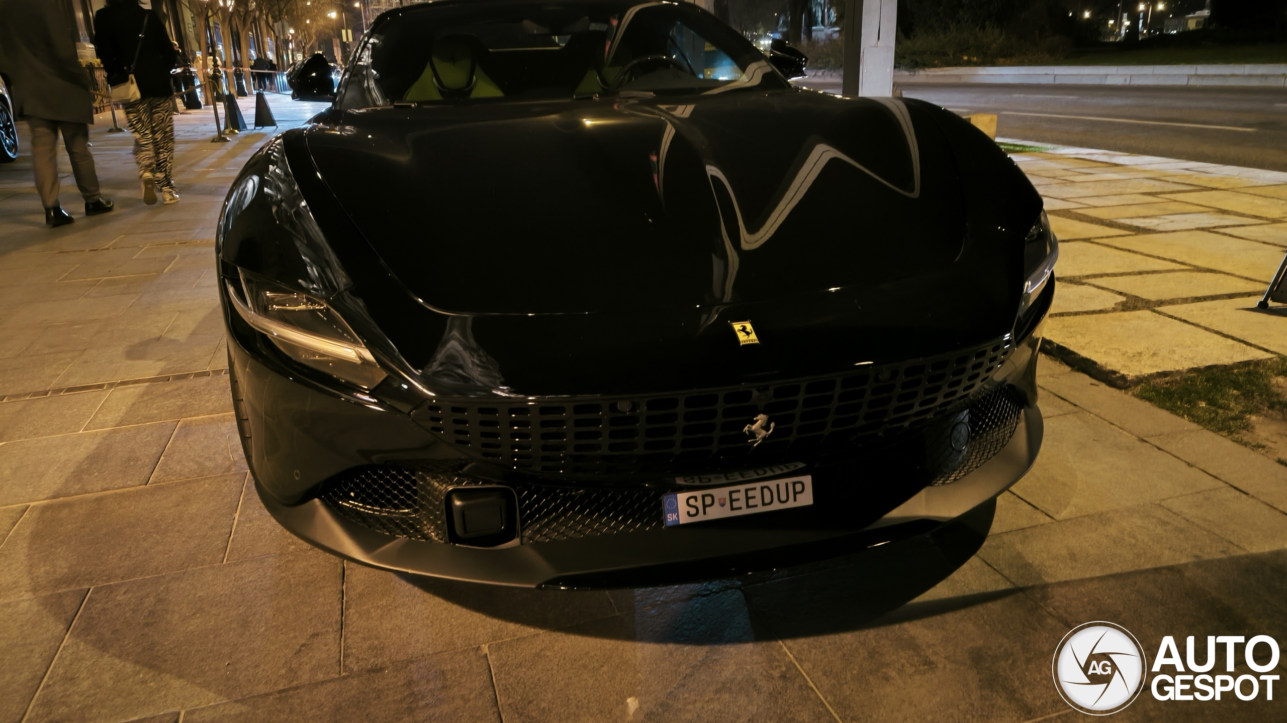 Ferrari Roma Spider
