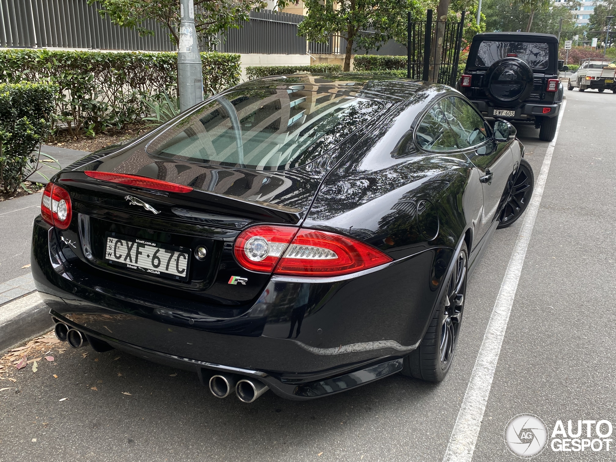 Jaguar XKR 2012