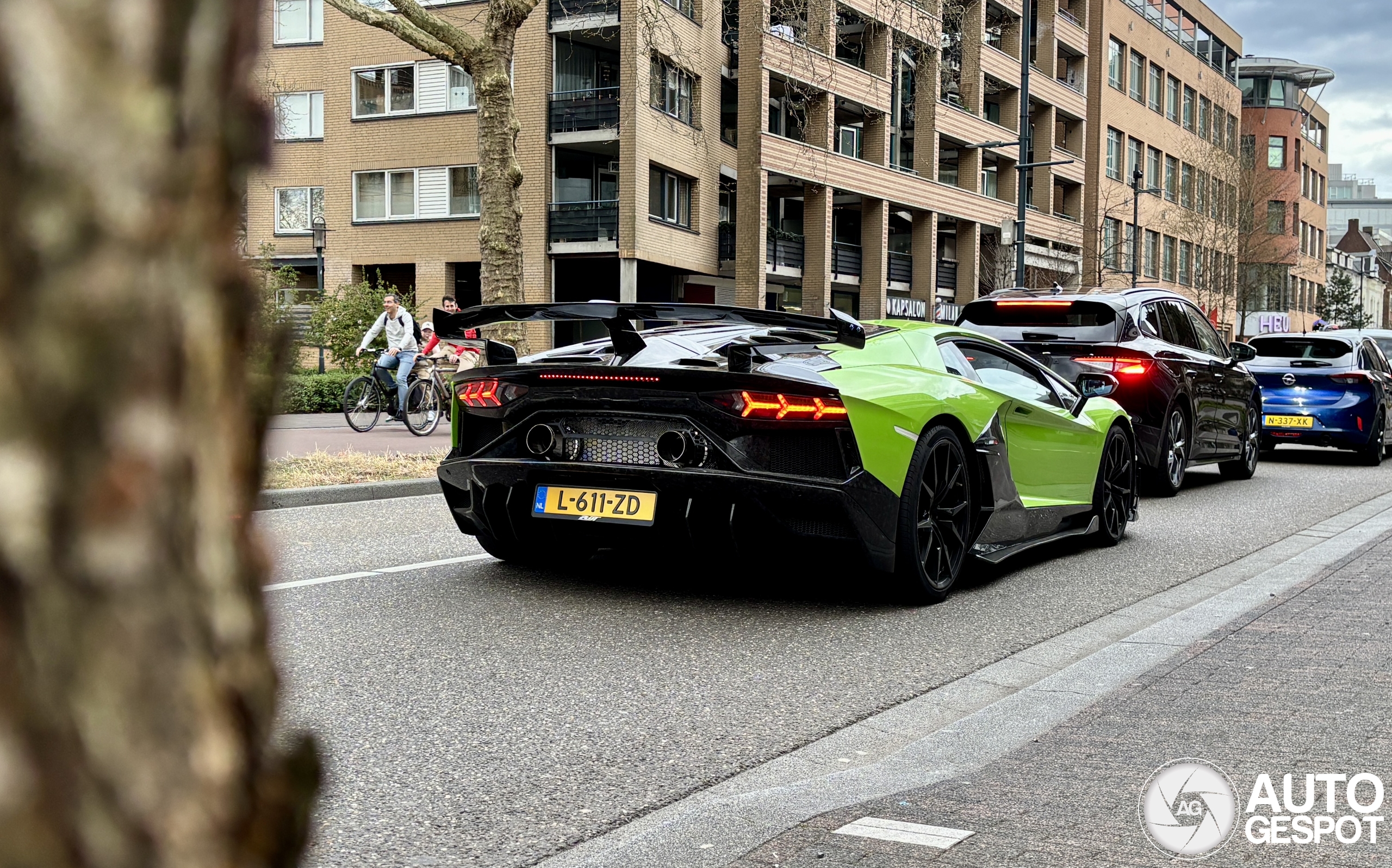 Lamborghini Aventador LP700-4