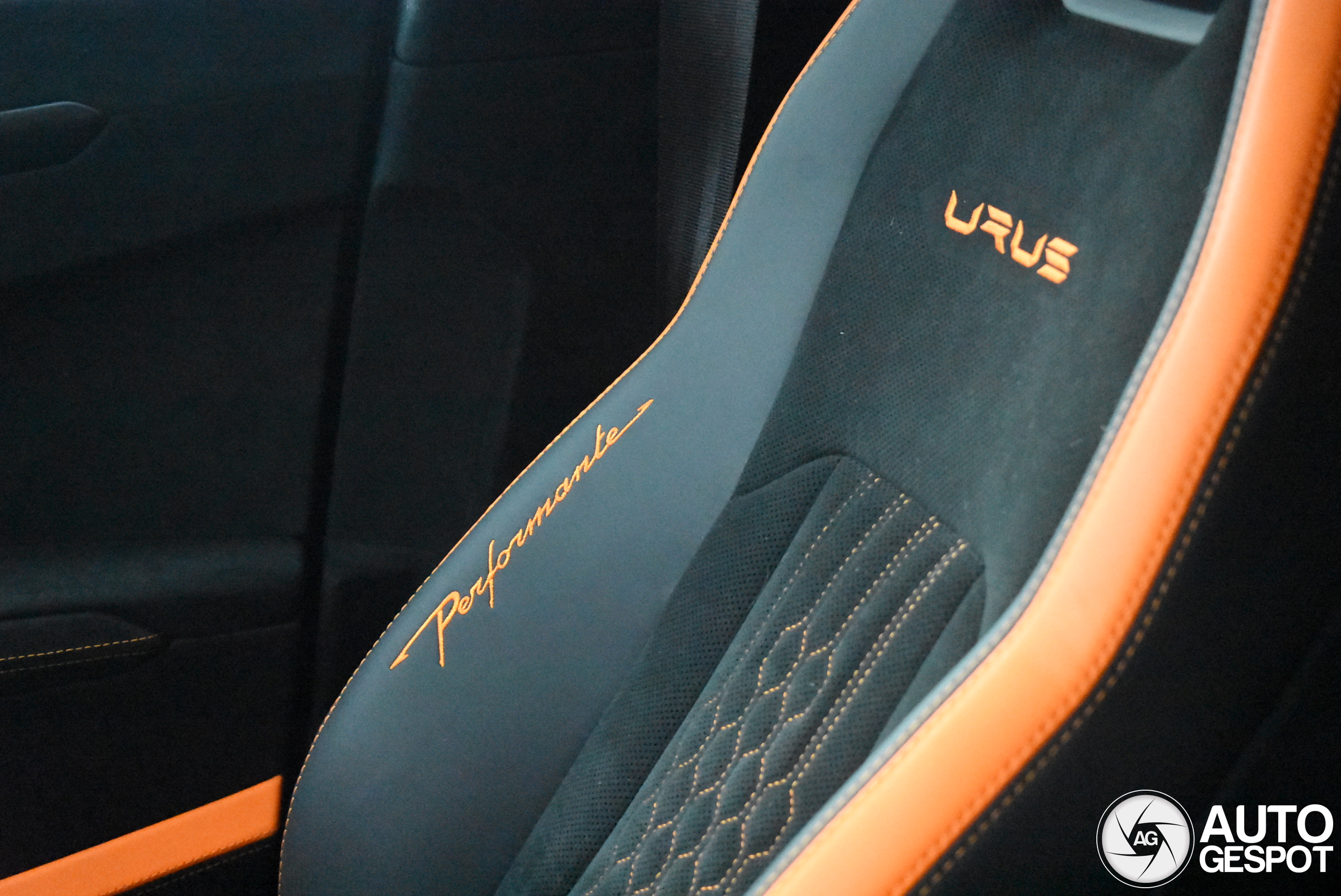 Lamborghini Urus Performante