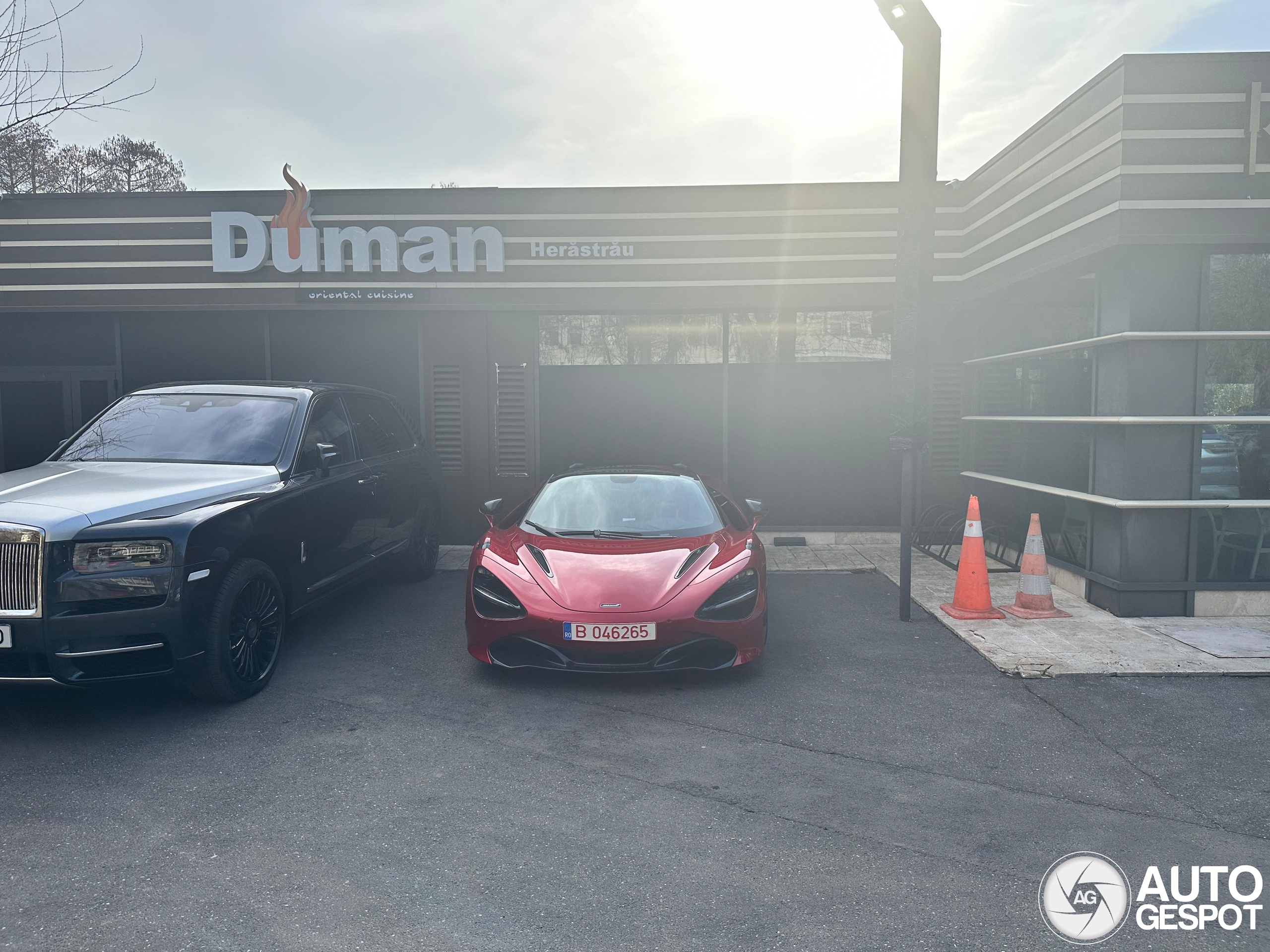McLaren 720S Spider