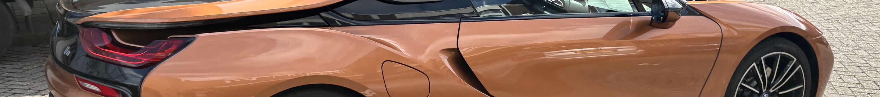 BMW i8 Roadster First Edition