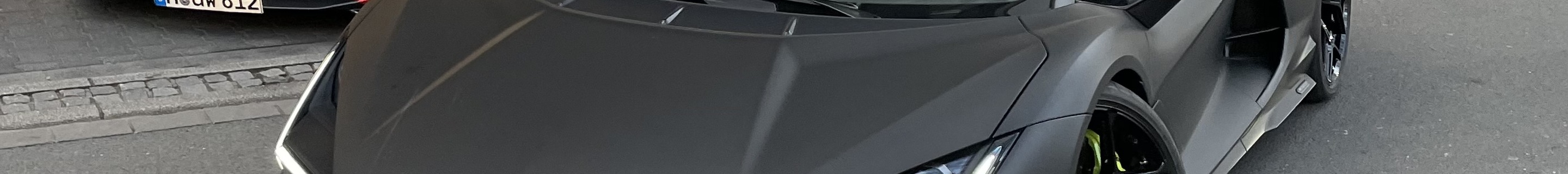 Lamborghini Revuelto