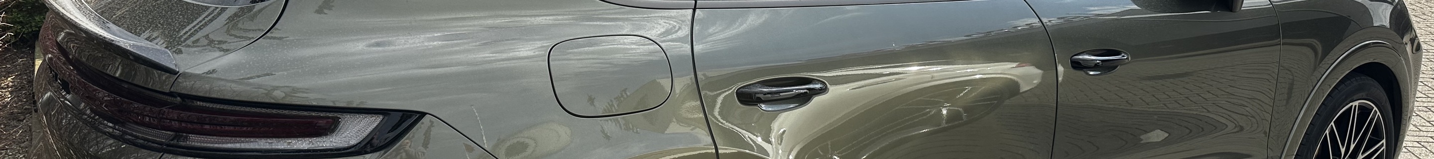 Porsche Cayenne Coupé Turbo E-Hybrid