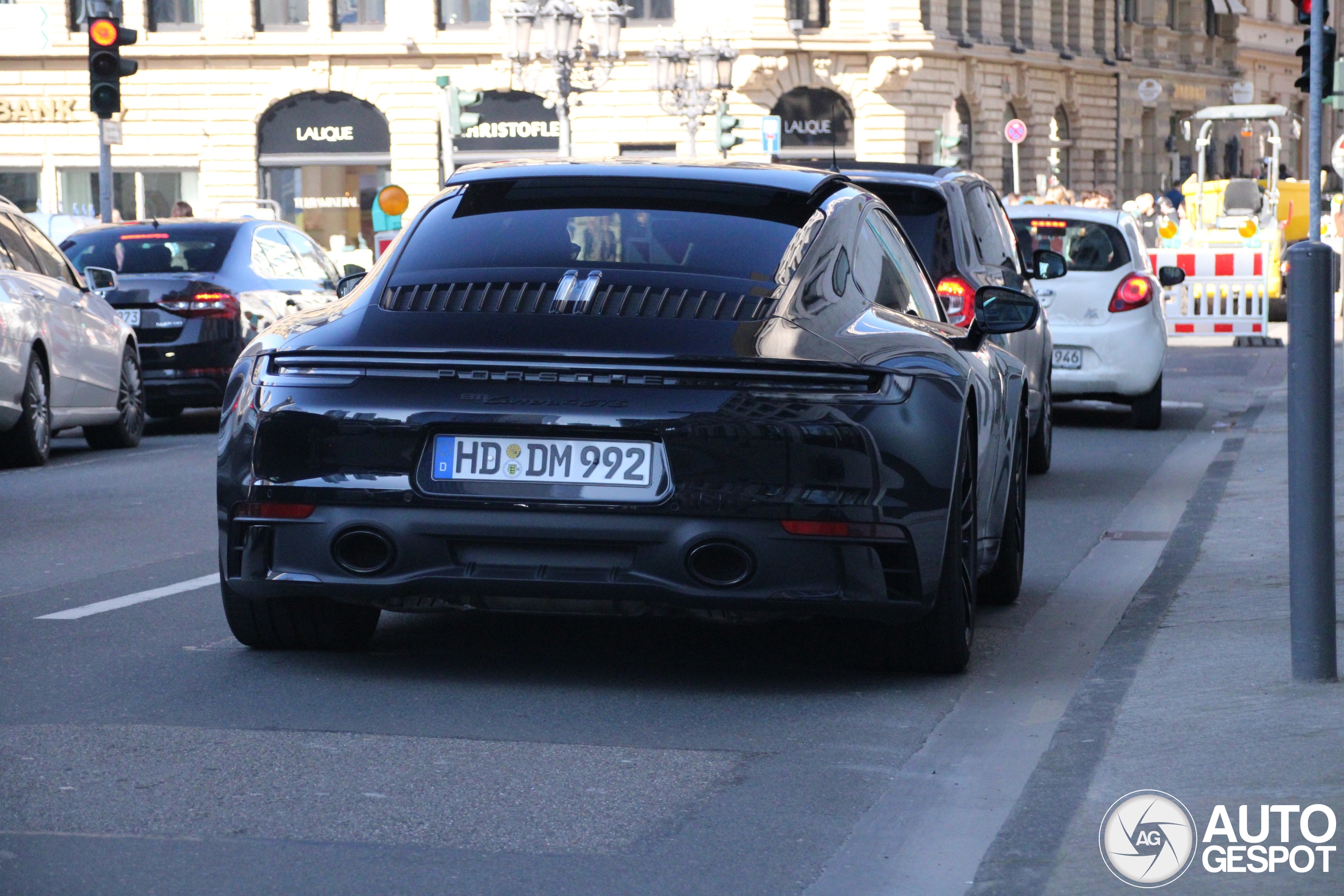 Porsche 992 Carrera 4 GTS