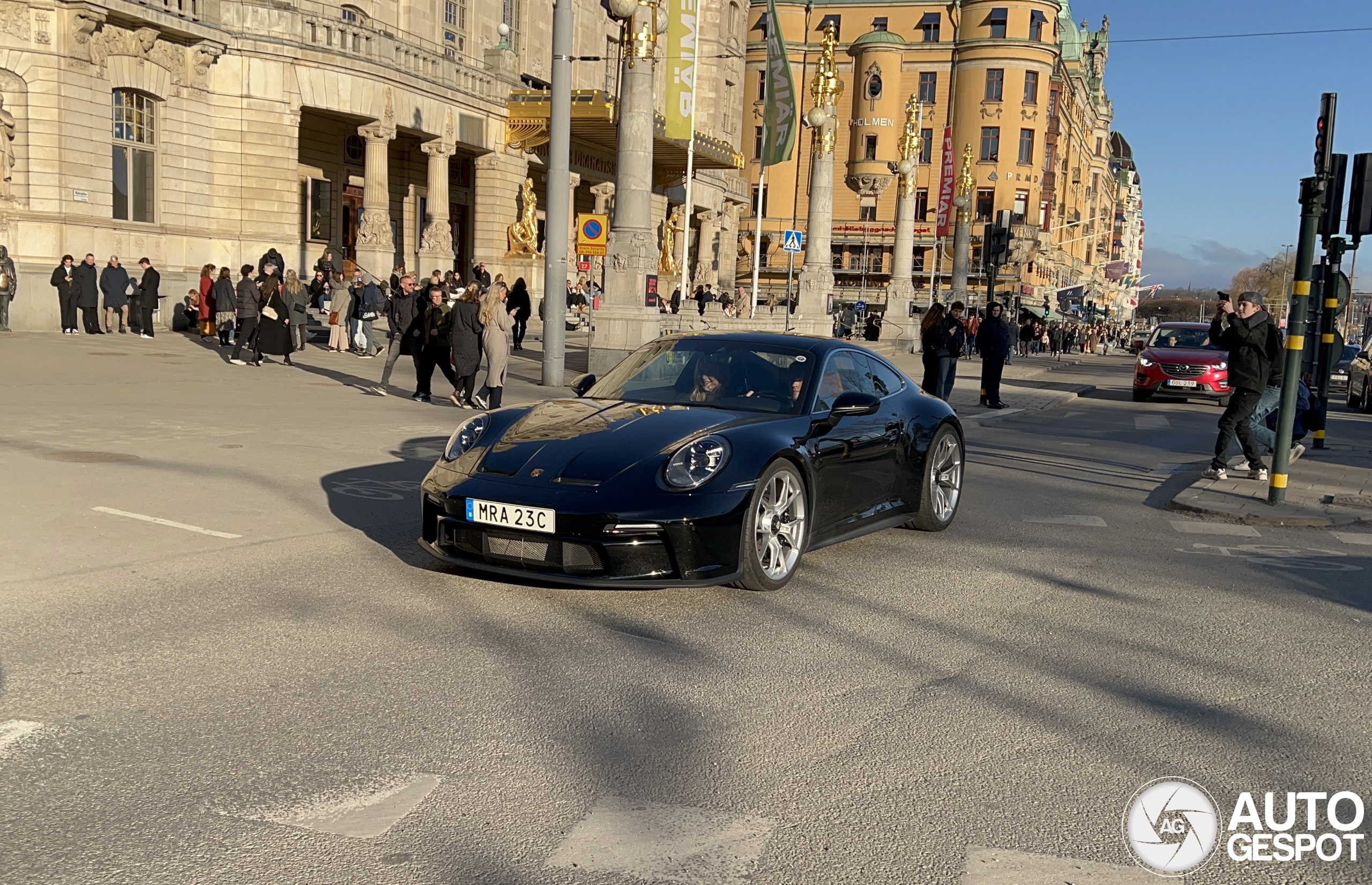 Porsche 992 GT3 Touring