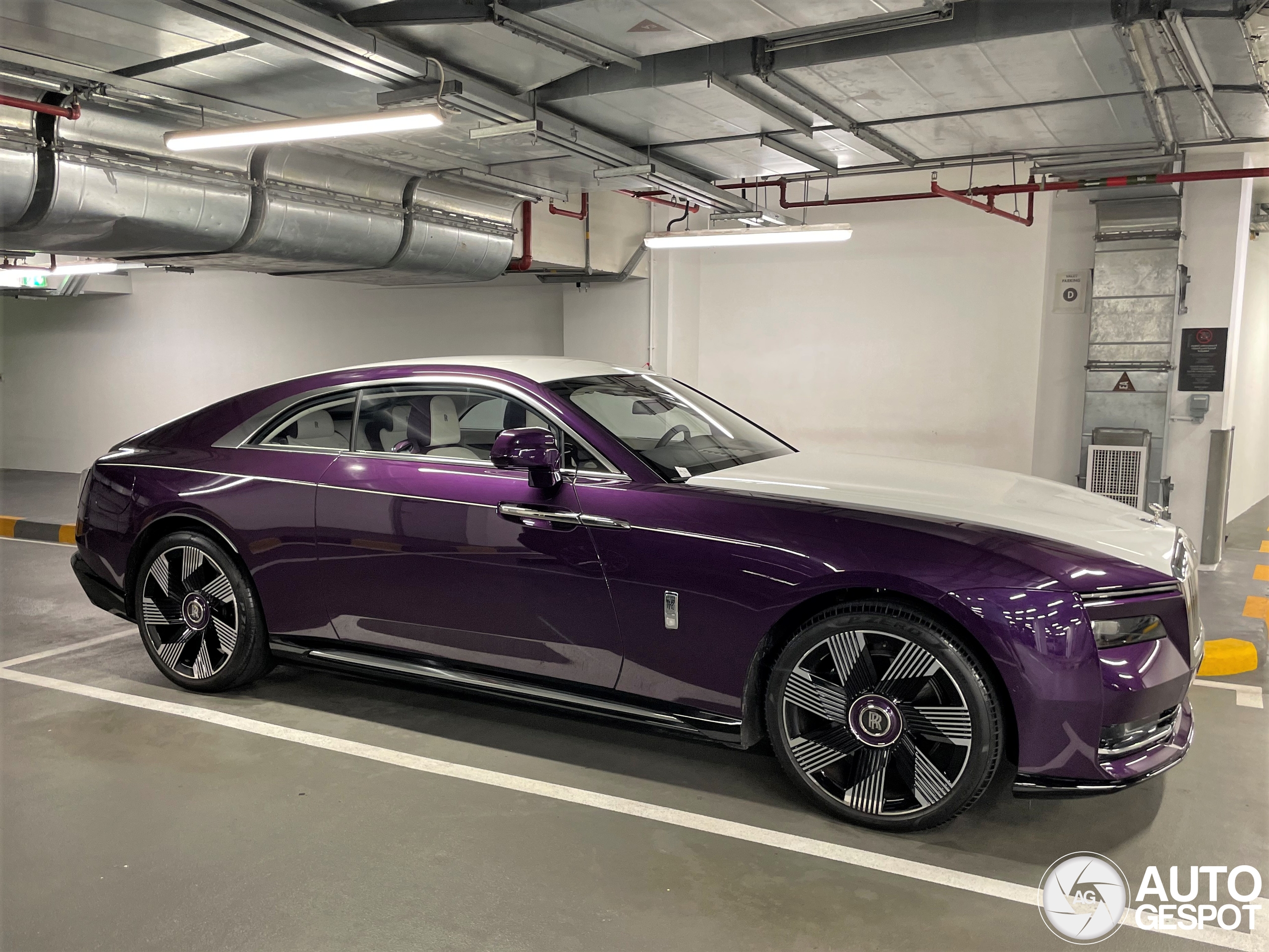 Rolls-Royce Spectre