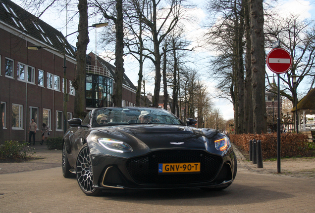 Aston Martin DBS 770 Ultimate Volante