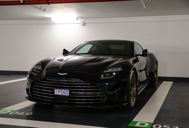 Aston Martin Vanquish 2025