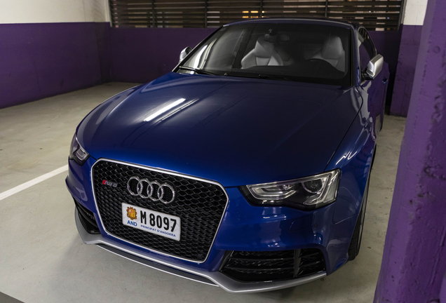 Audi RS5 B8 2012